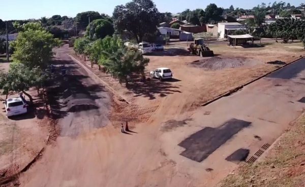 Prefeitura realiza operação tapa-buraco e recapeamento no bairro Boa Vista