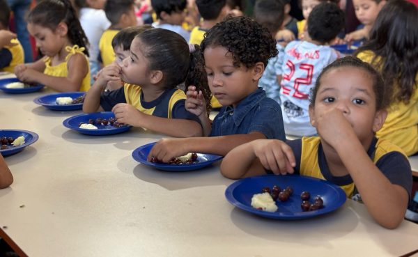 Cuidado, qualidade e compromisso com o futuro: Ribas do Rio Pardo é referência em alimentação escolar